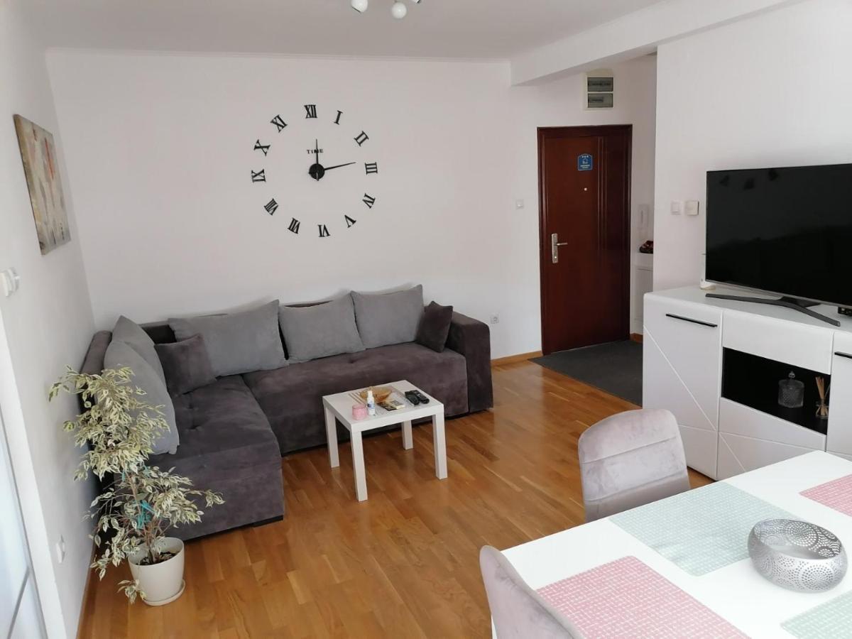 Paris Apartment -Free Private Parking Novi Sad Exterior foto